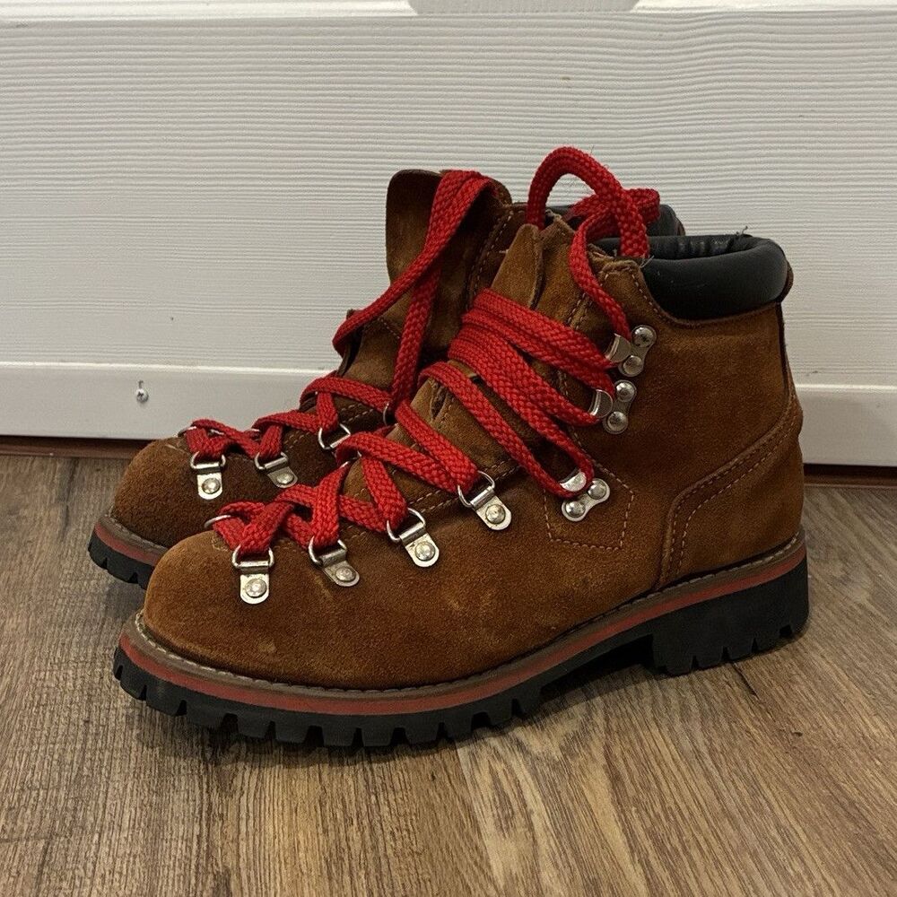 JCPenney Brown Suede Leather Hiking Boots Red Laces Vibram Soles Womens US 7 M